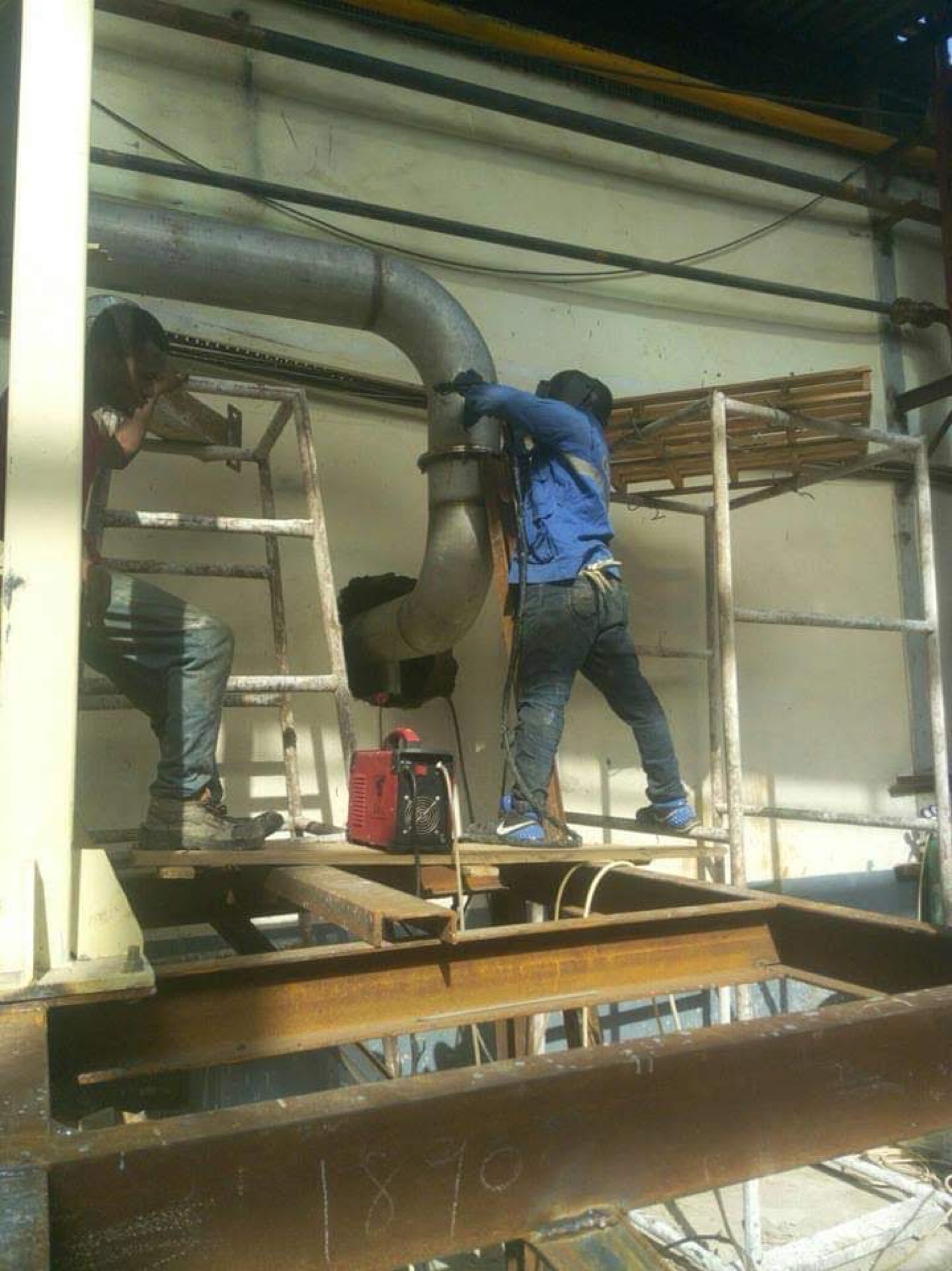 Scaffold pipe welding