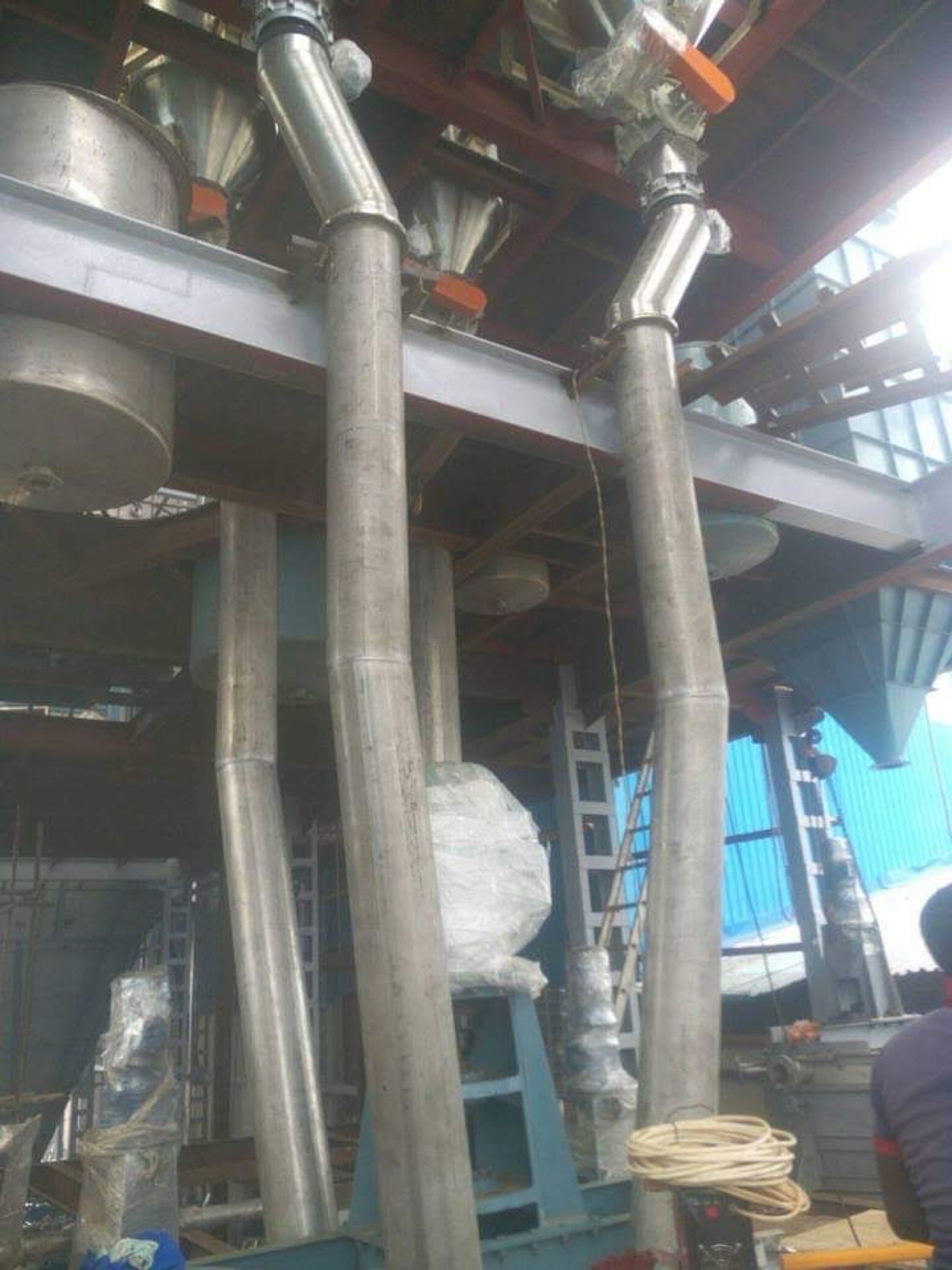 Vertical process pipes
