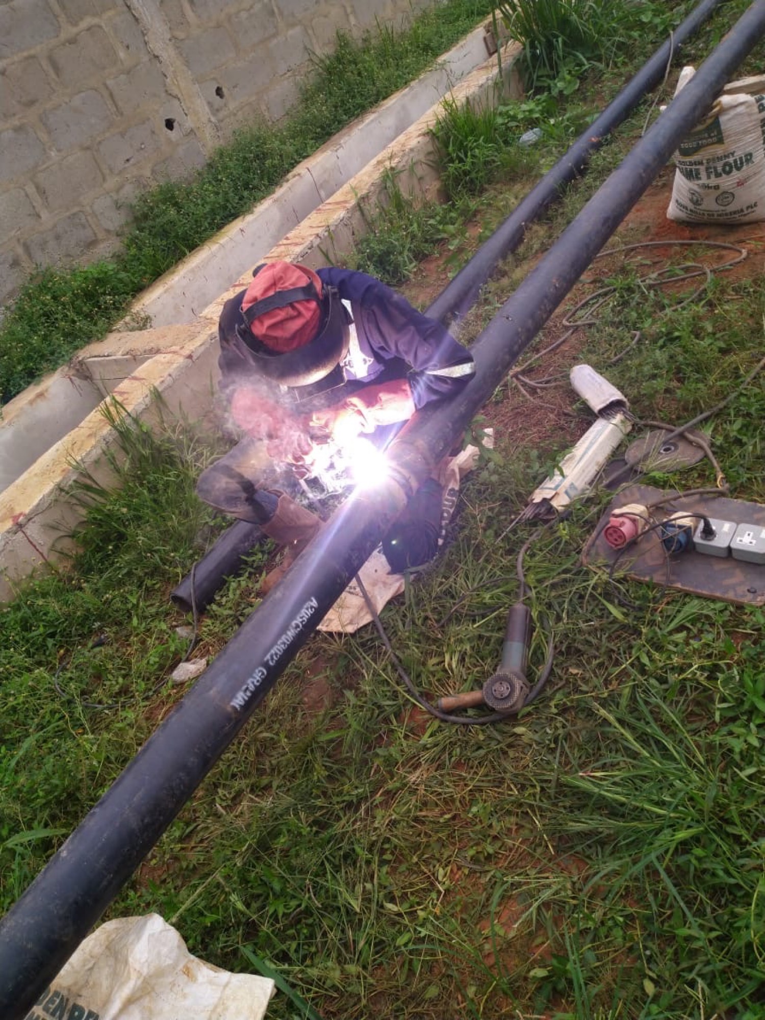 Bright arc weld
