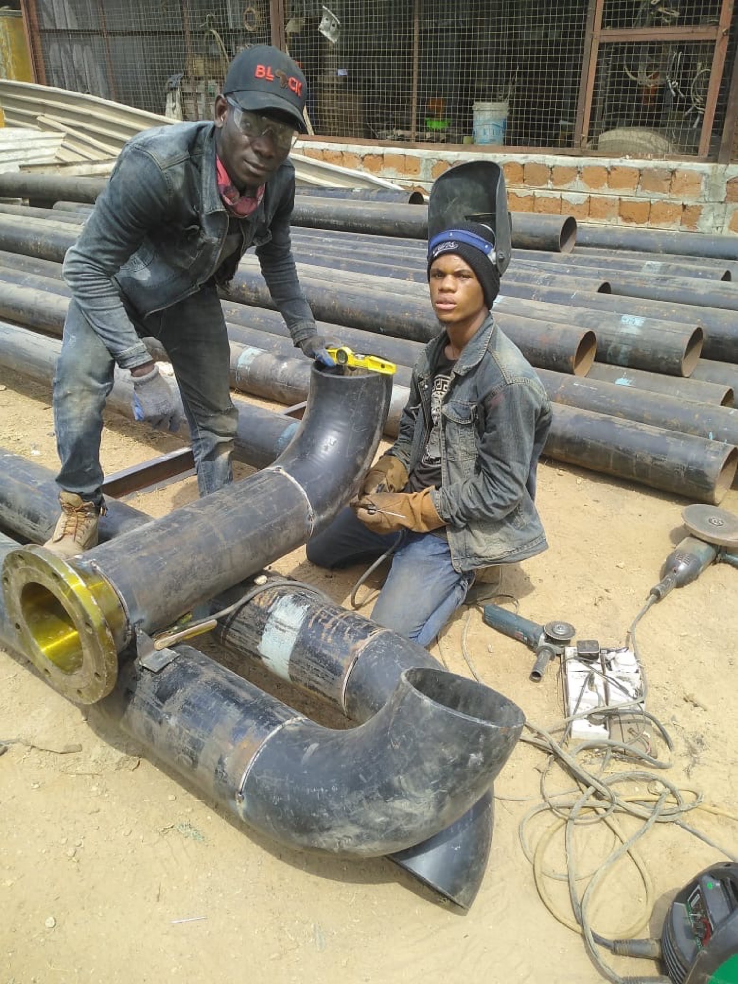 Pipe elbow fabrication